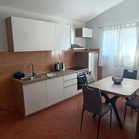Apartmán Elena Tučepi